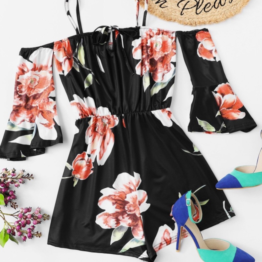 Floral Print Flounce Sleeve Romper
